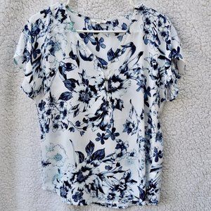 Maurices White & Blue Floral Print V Neck Blouse